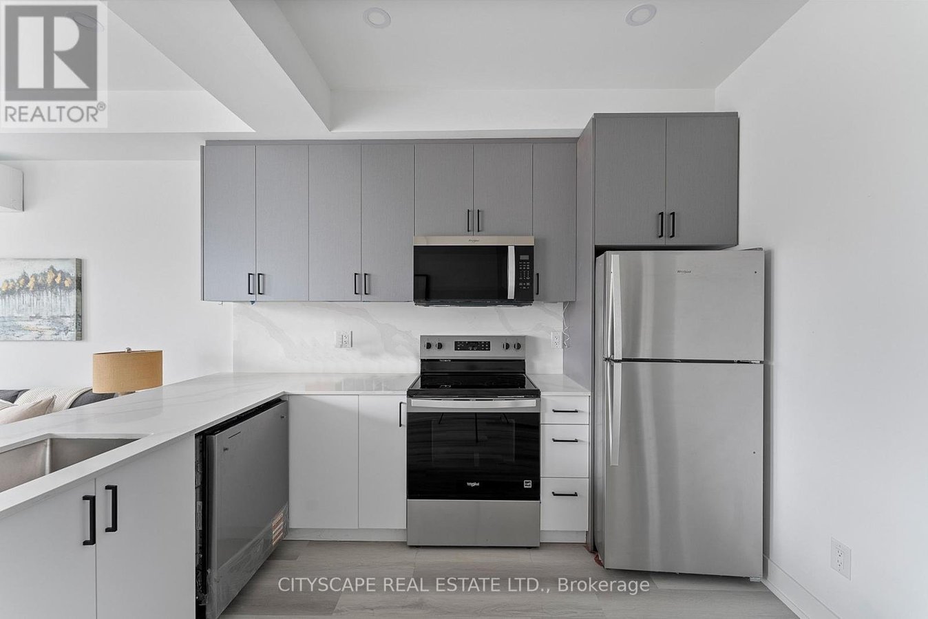 3 UPPER - 589 OAKWOOD AVENUE - Photo 6