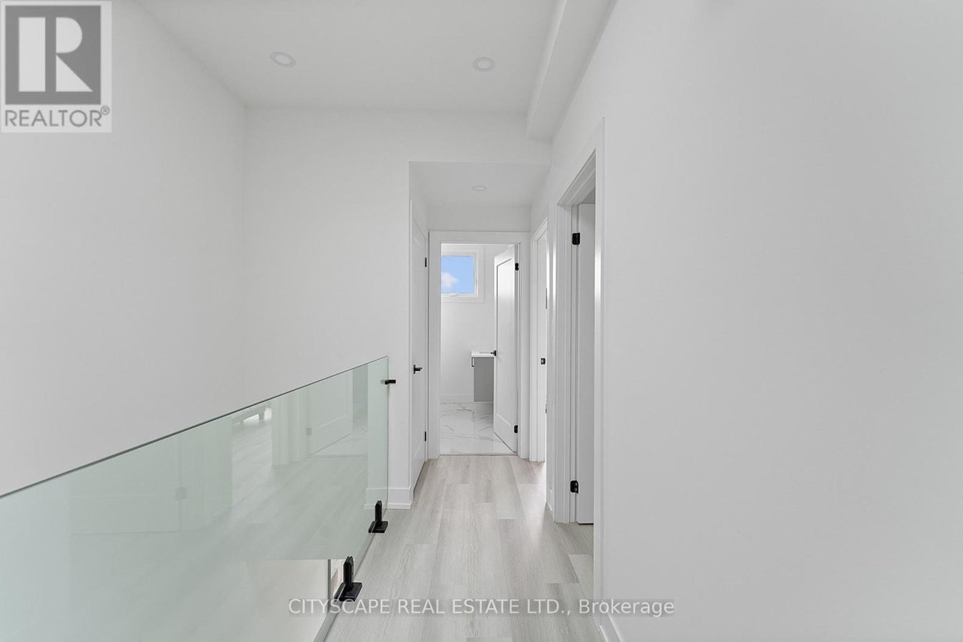 3 UPPER - 589 OAKWOOD AVENUE - Photo 21