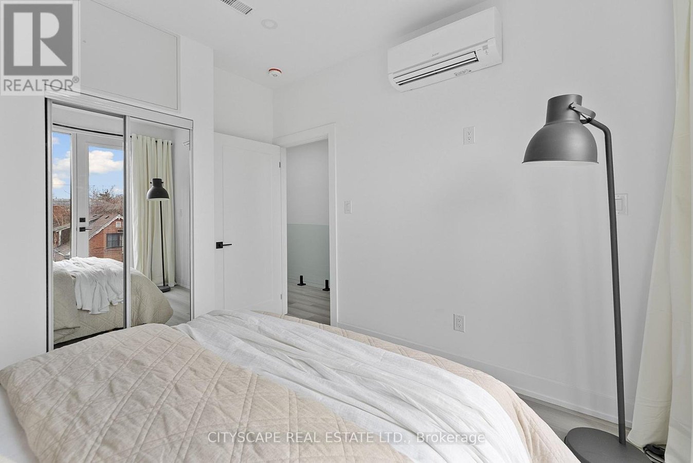 3 UPPER - 589 OAKWOOD AVENUE - Photo 25