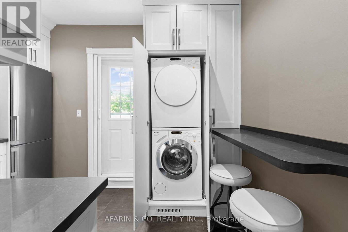 SECOND FLOOR & LOFT - 48 NASSAU STREET - Photo 12