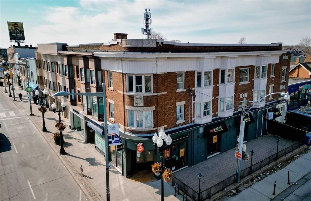 1228 Saint Clair Avenue West - Photo 17