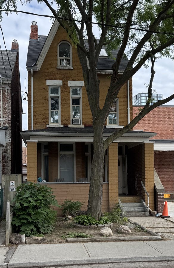 70 Baldwin Street - Photo 1