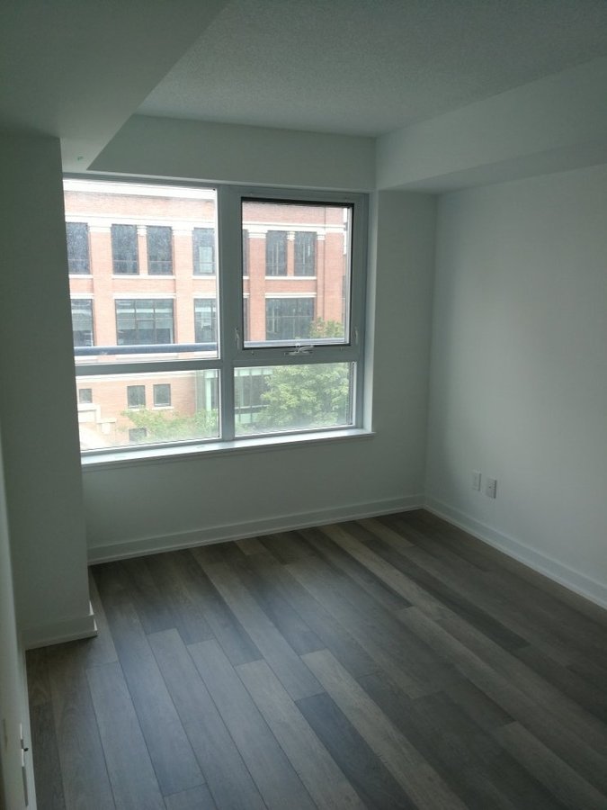 181 Huron Street - Photo 17