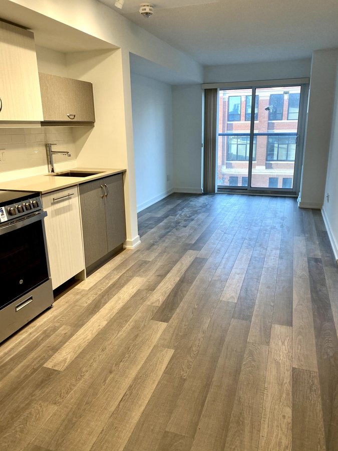 181 Huron Street - Photo 13
