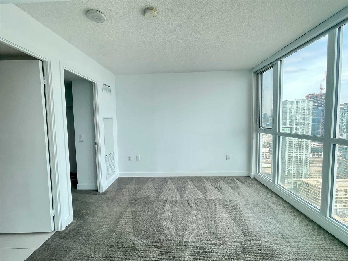 75 Queens Wharf Road - Photo 3