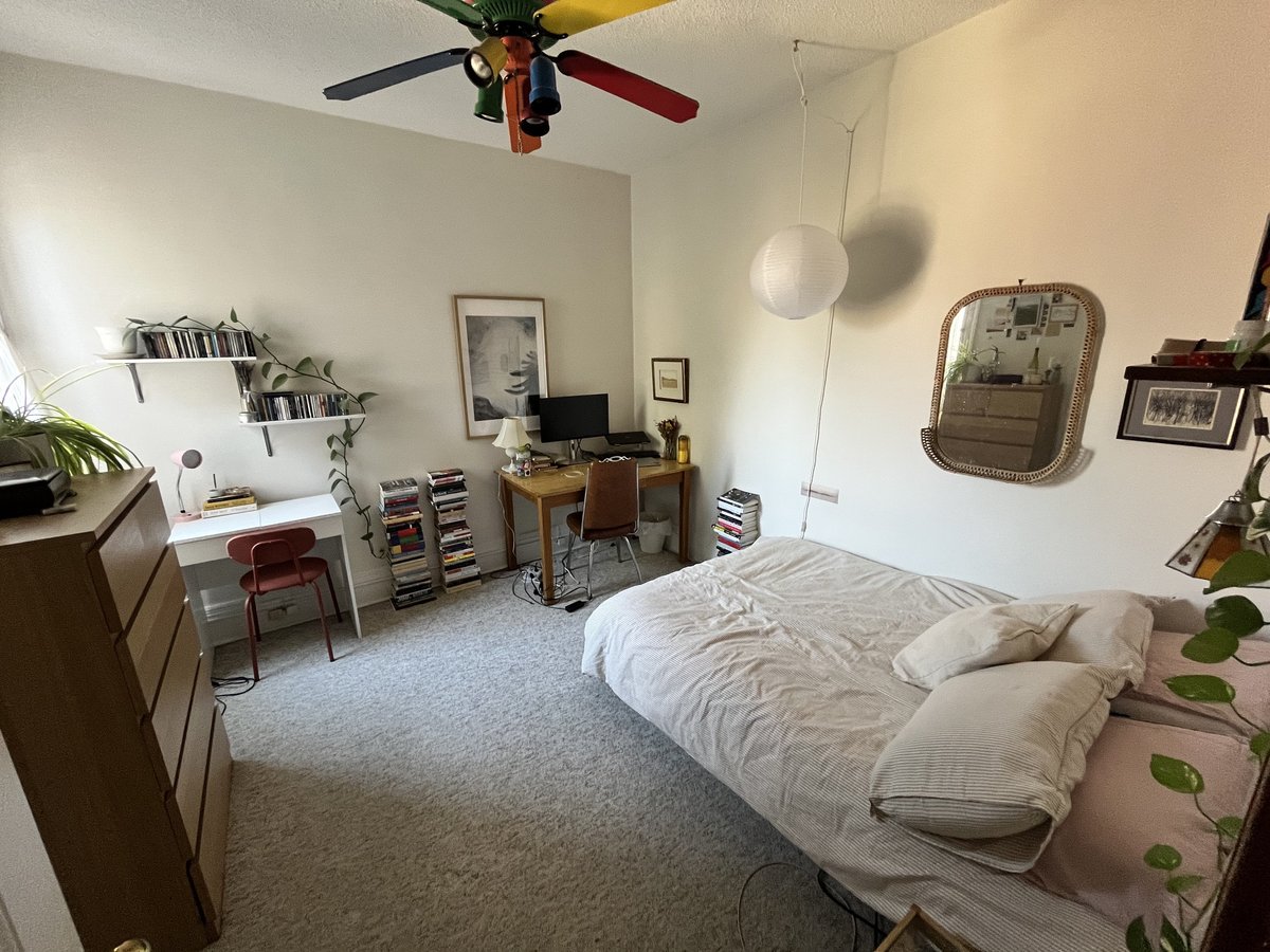 372 Shaw Street - Photo 2