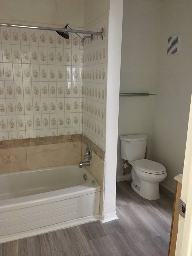 551 Bloor Street West - Photo 3