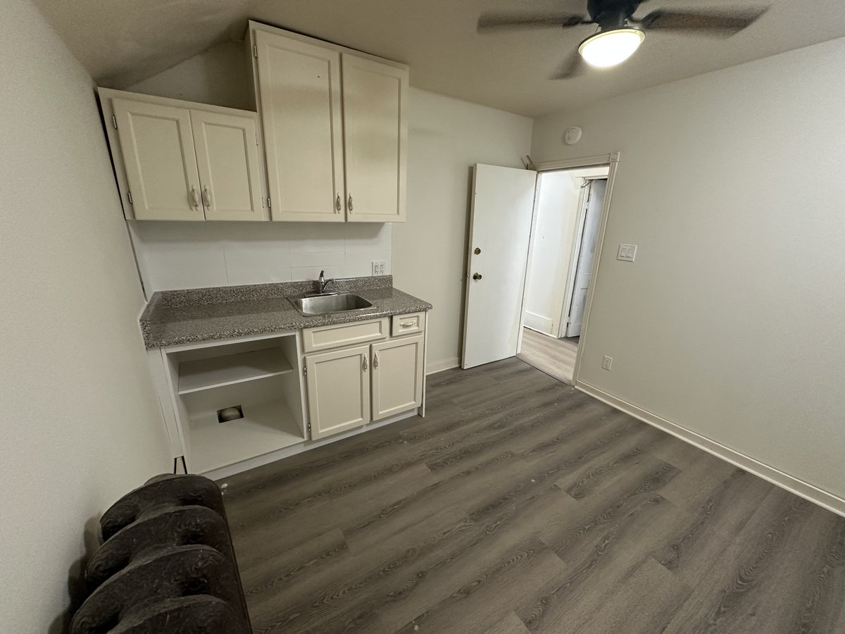 2182 Gerrard Street East - Photo 1