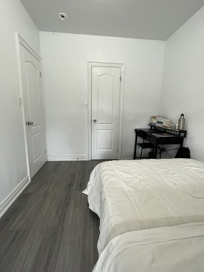674 Bathurst Street - Photo 3