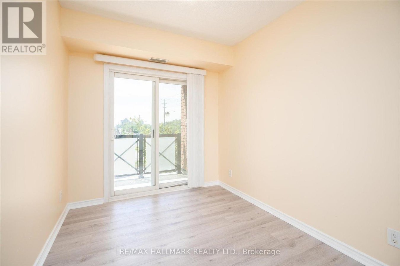 117 - 10 MENDELSSOHN STREET - Photo 17