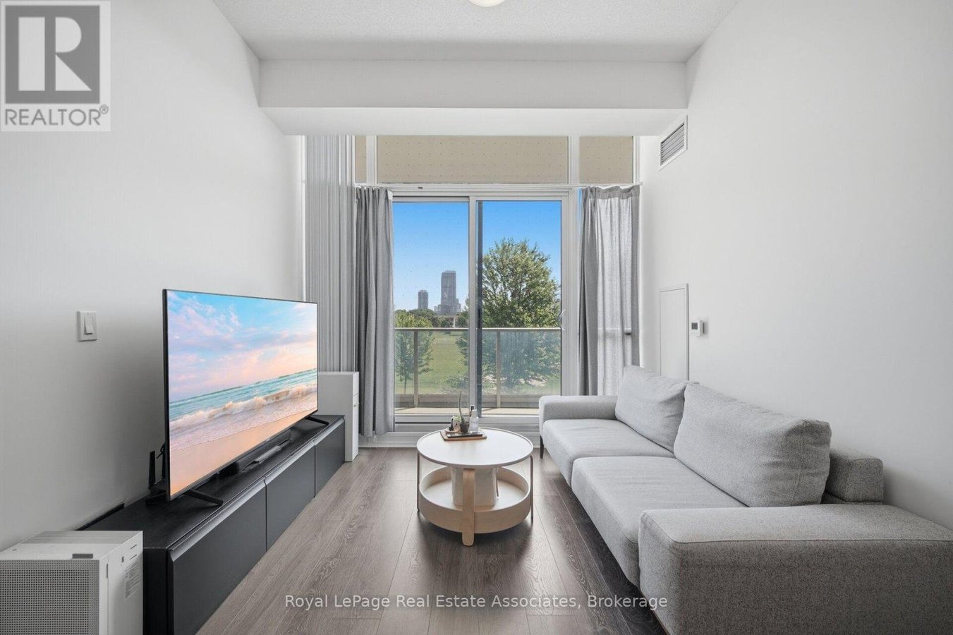 207 - 32 FOREST MANOR ROAD - Photo 12