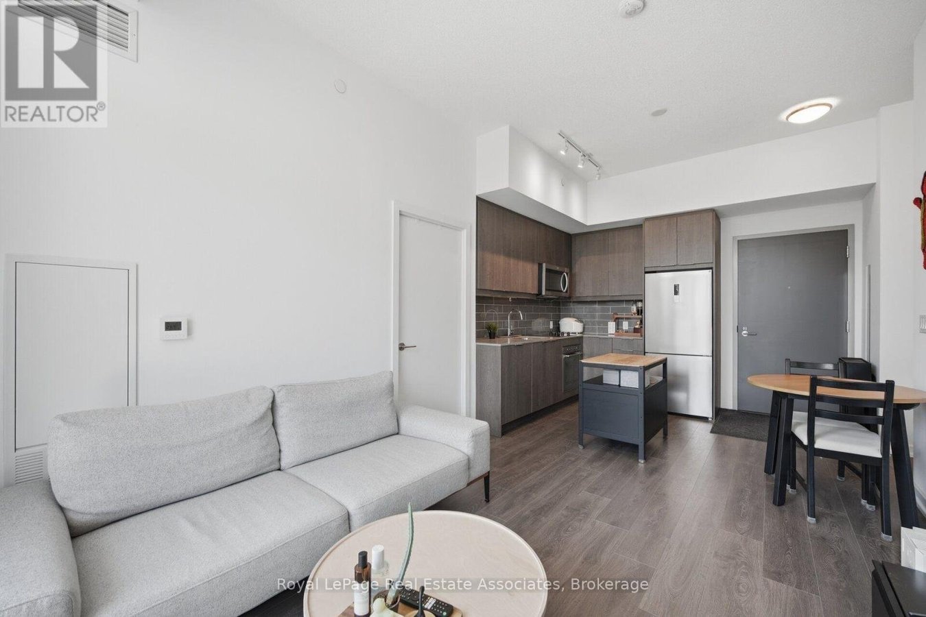 207 - 32 FOREST MANOR ROAD - Photo 15