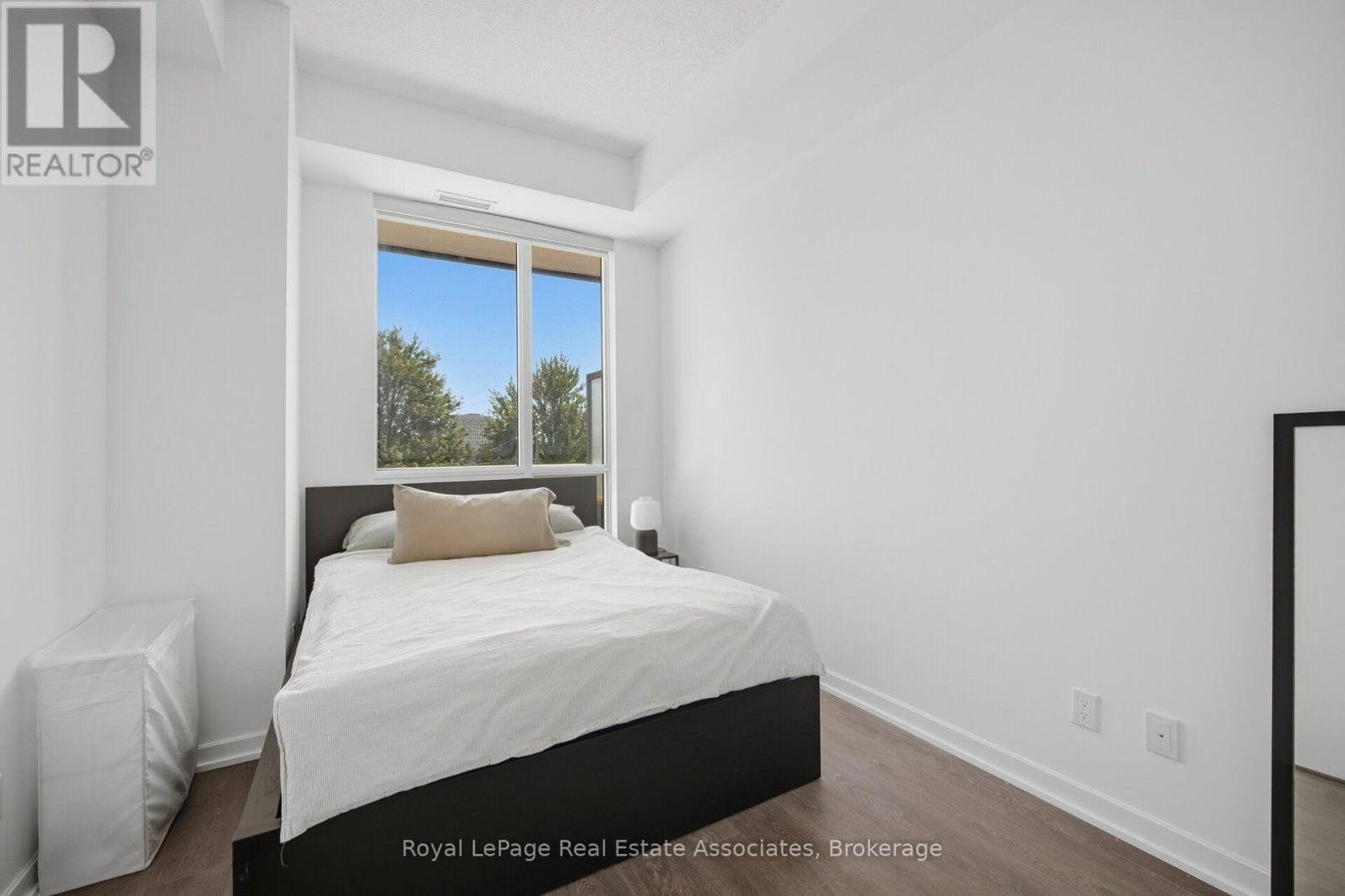 207 - 32 FOREST MANOR ROAD - Photo 16