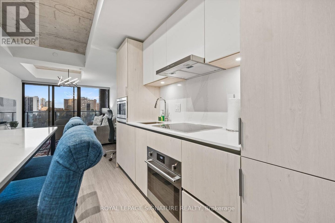 406 - 47 MUTUAL ST STREET - Photo 4