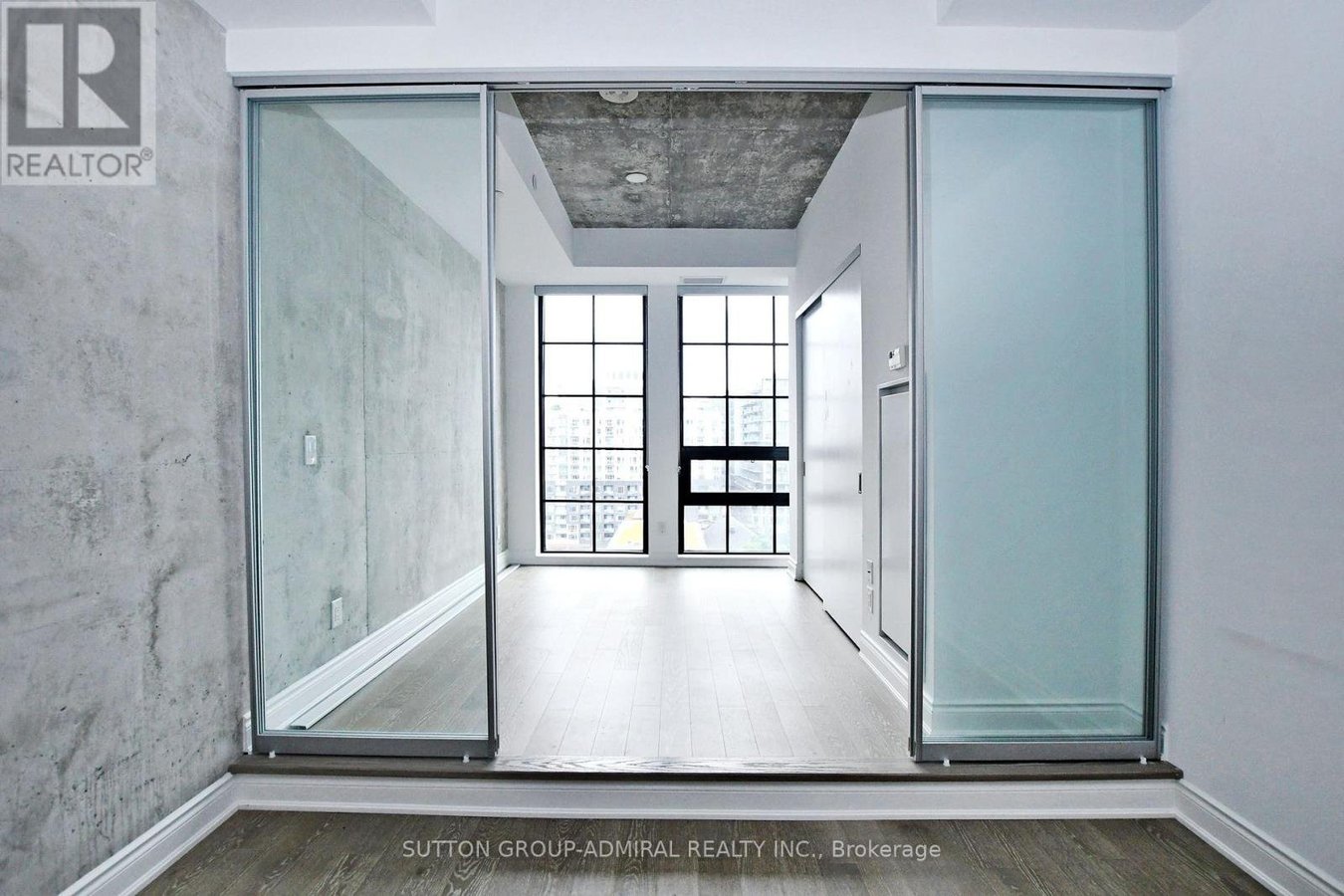 1013 - 608 RICHMOND STREET W - Photo 9