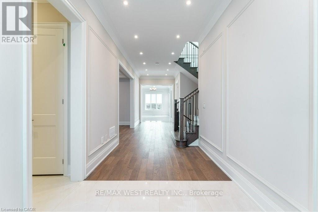 119 JAY STREET - Photo 8