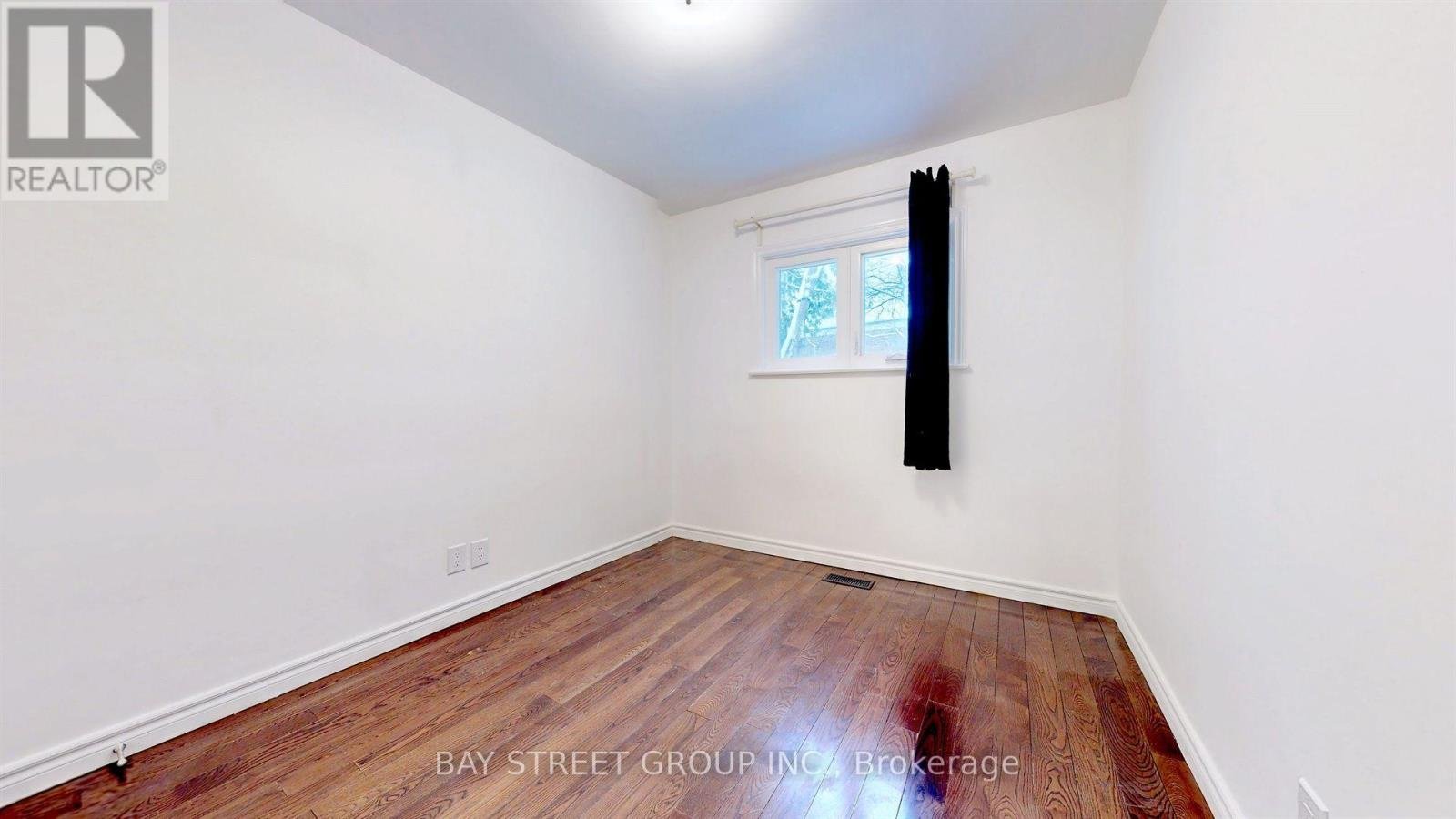 GROUND & LOWER - 147 ROYWOOD DRIVE - Photo 7