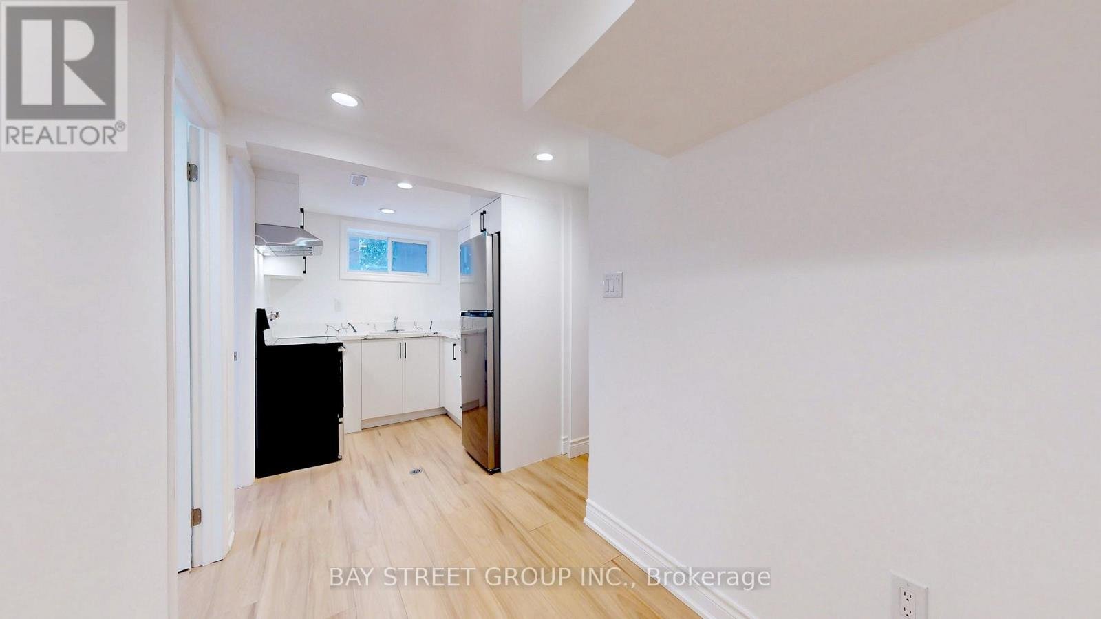 GROUND & LOWER - 147 ROYWOOD DRIVE - Photo 12