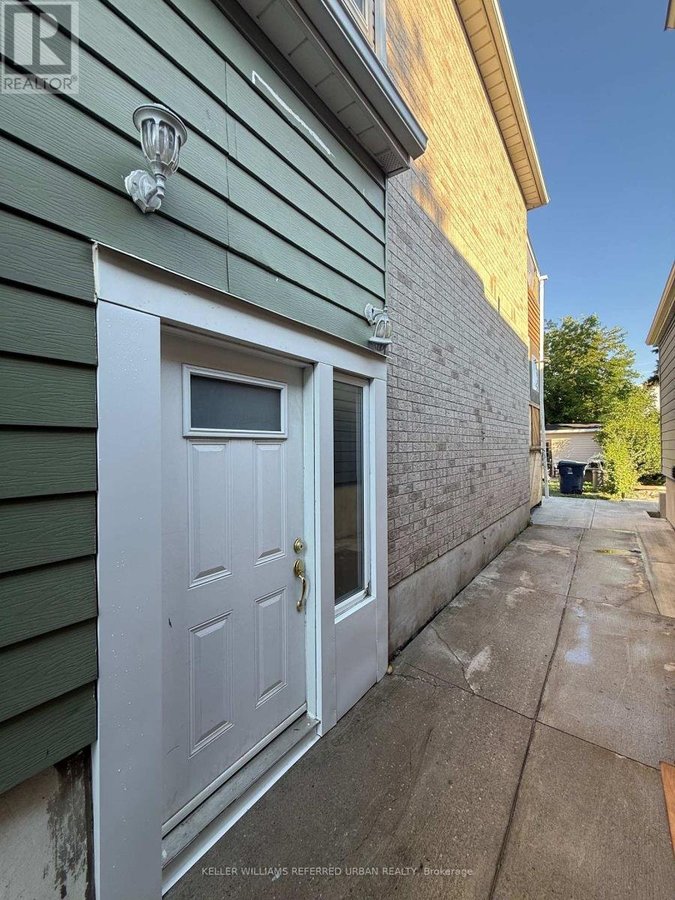 BSMT - 23 ALGOMA STREET - Photo 2