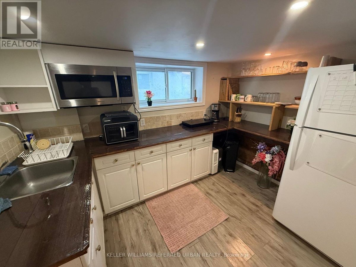 BSMT - 23 ALGOMA STREET - Photo 4