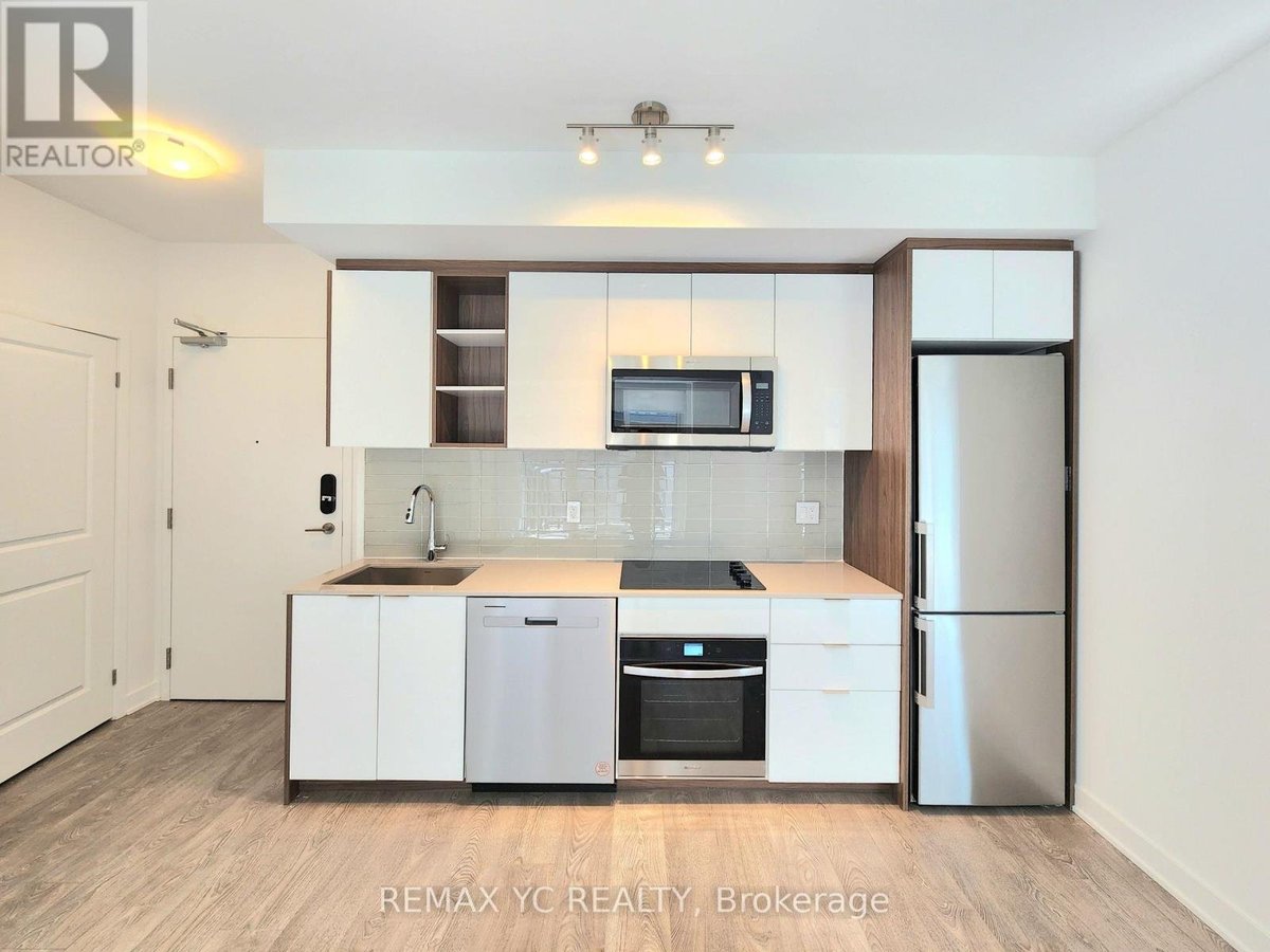 1212 - 543 RICHMOND STREET - Photo 2