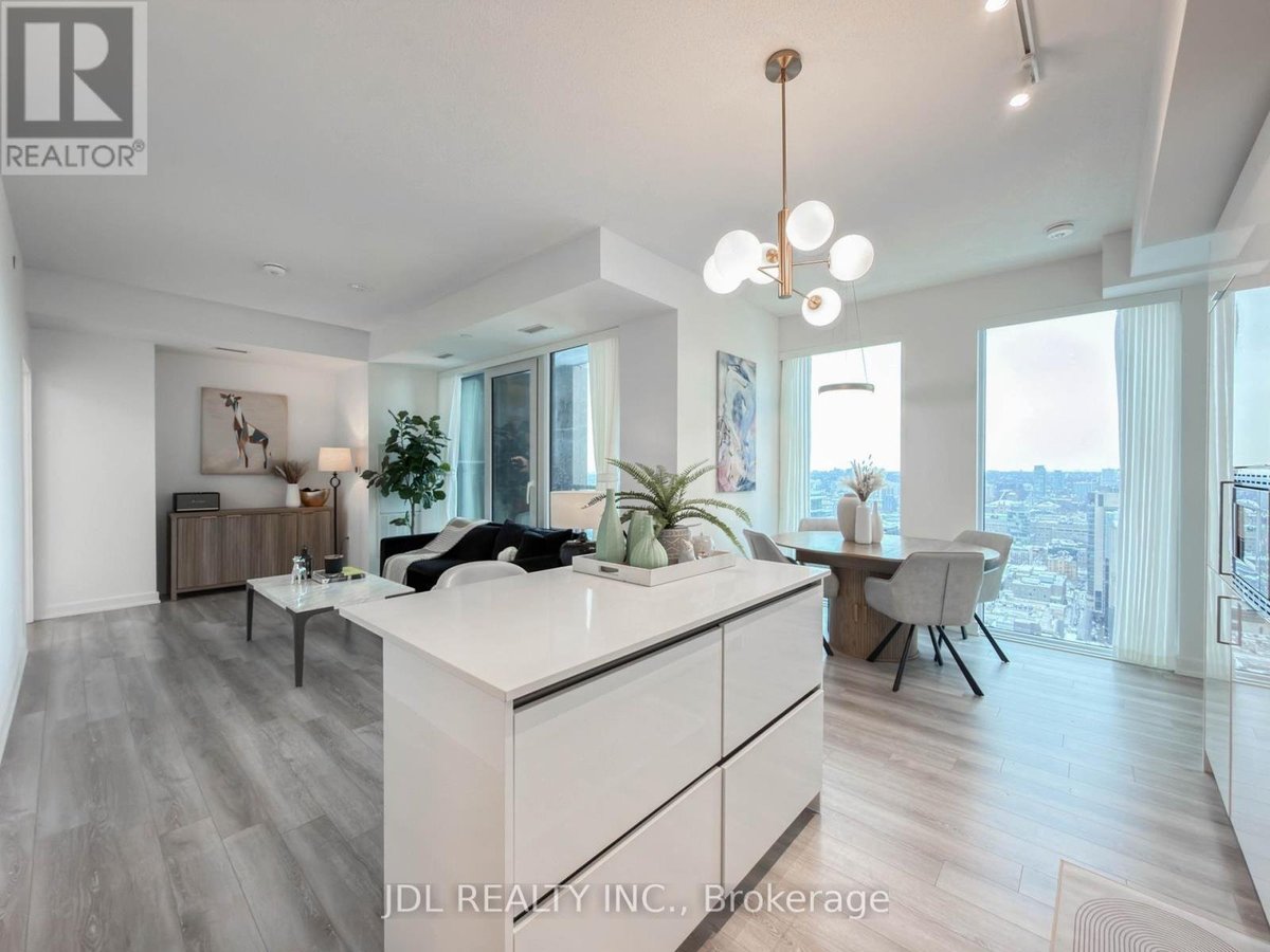 3709 - 238 SIMCOE STREET - Photo 6