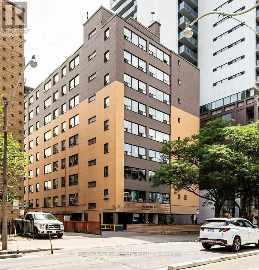 606 - 85 WELLESLEY STREET E - Photo 1