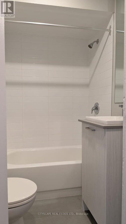 606 - 85 WELLESLEY STREET E - Photo 2