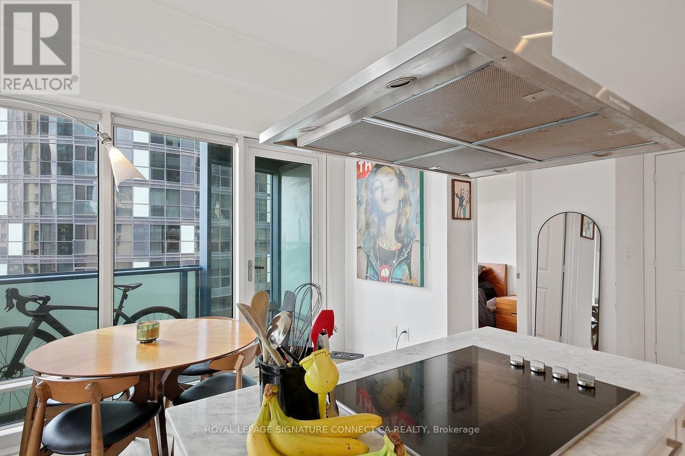 808 - 8 THE ESPLANADE - Photo 11