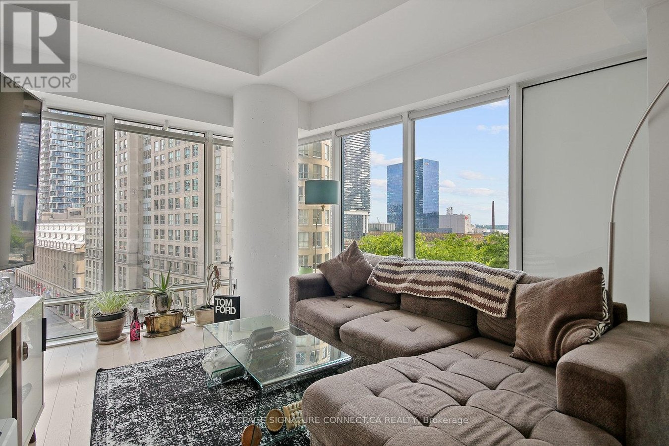 808 - 8 THE ESPLANADE - Photo 14
