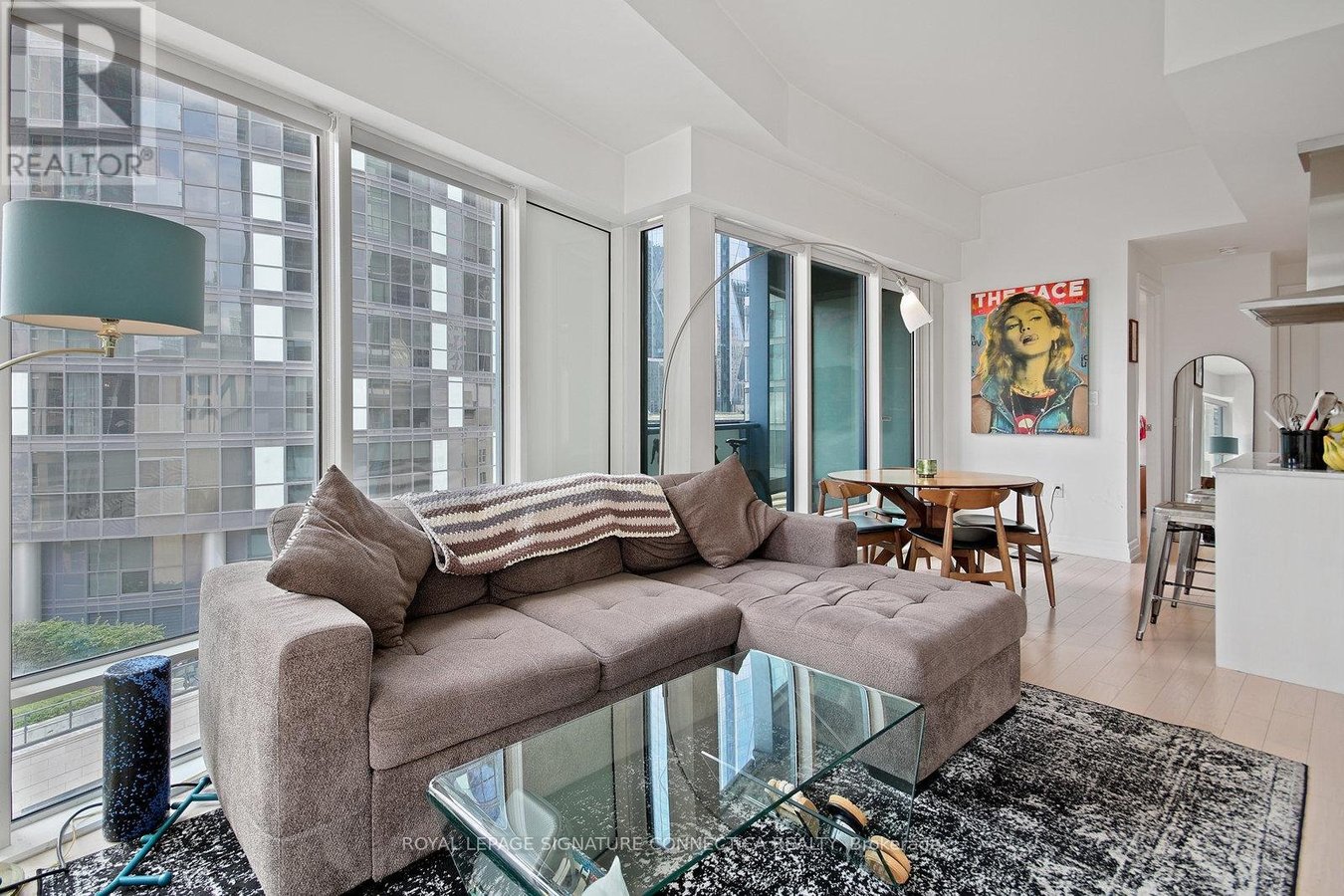 808 - 8 THE ESPLANADE - Photo 16