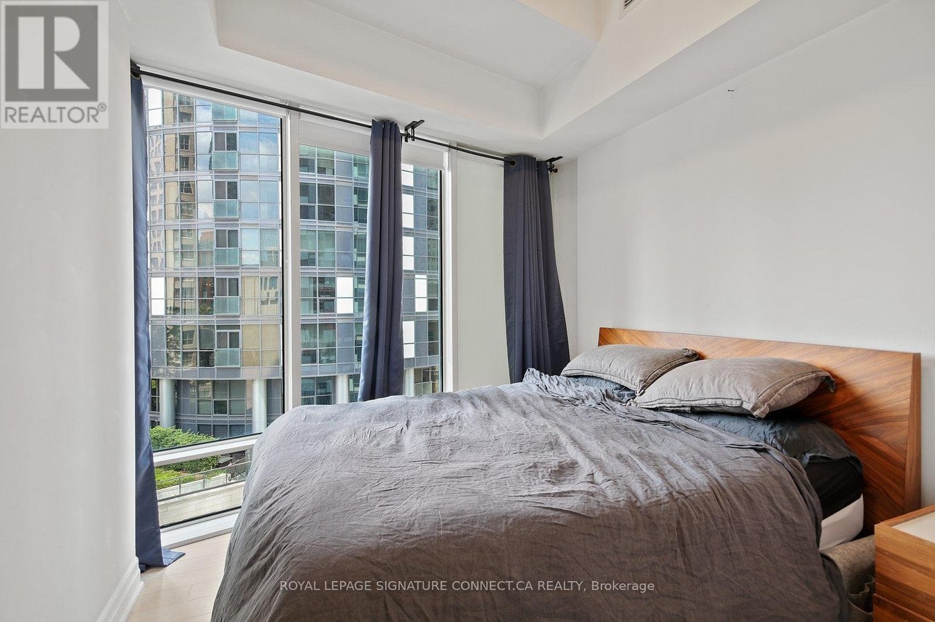 808 - 8 THE ESPLANADE - Photo 22
