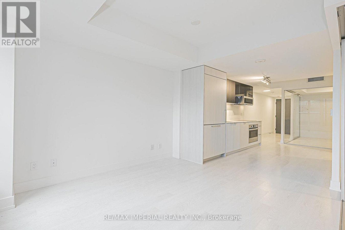 305 - 308 JARVIS STREET - Photo 16