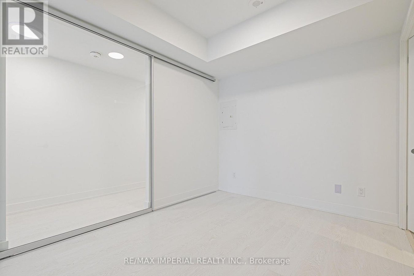 305 - 308 JARVIS STREET - Photo 19