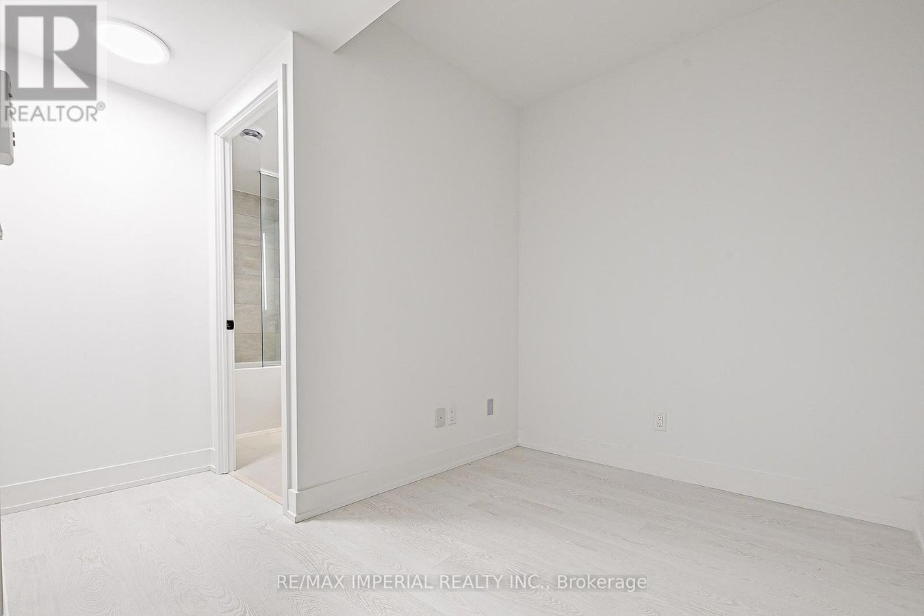 305 - 308 JARVIS STREET - Photo 24