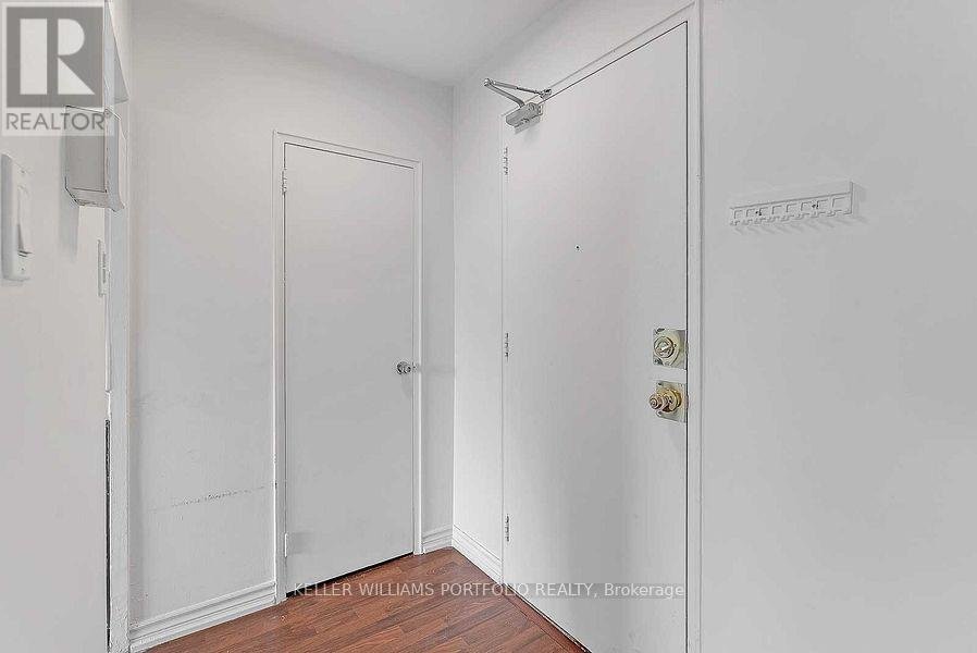 704 - 921 MIDLAND AVENUE - Photo 3
