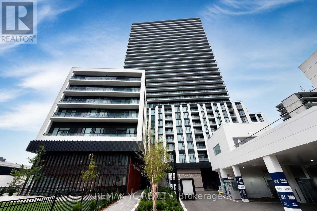 1022 - 5858 YONGE STREET - Photo 1