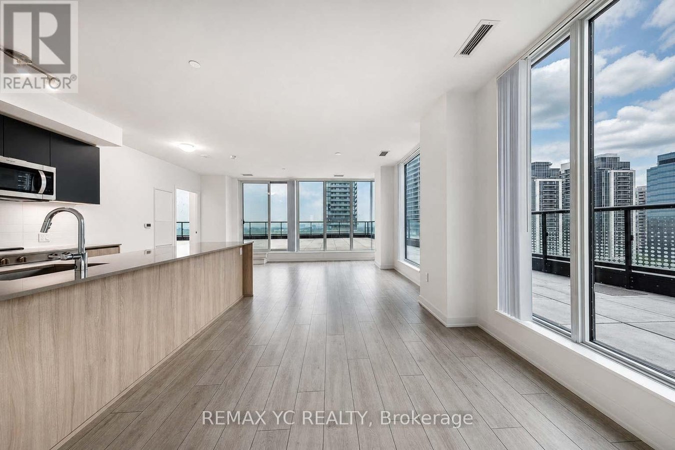 1022 - 5858 YONGE STREET - Photo 6