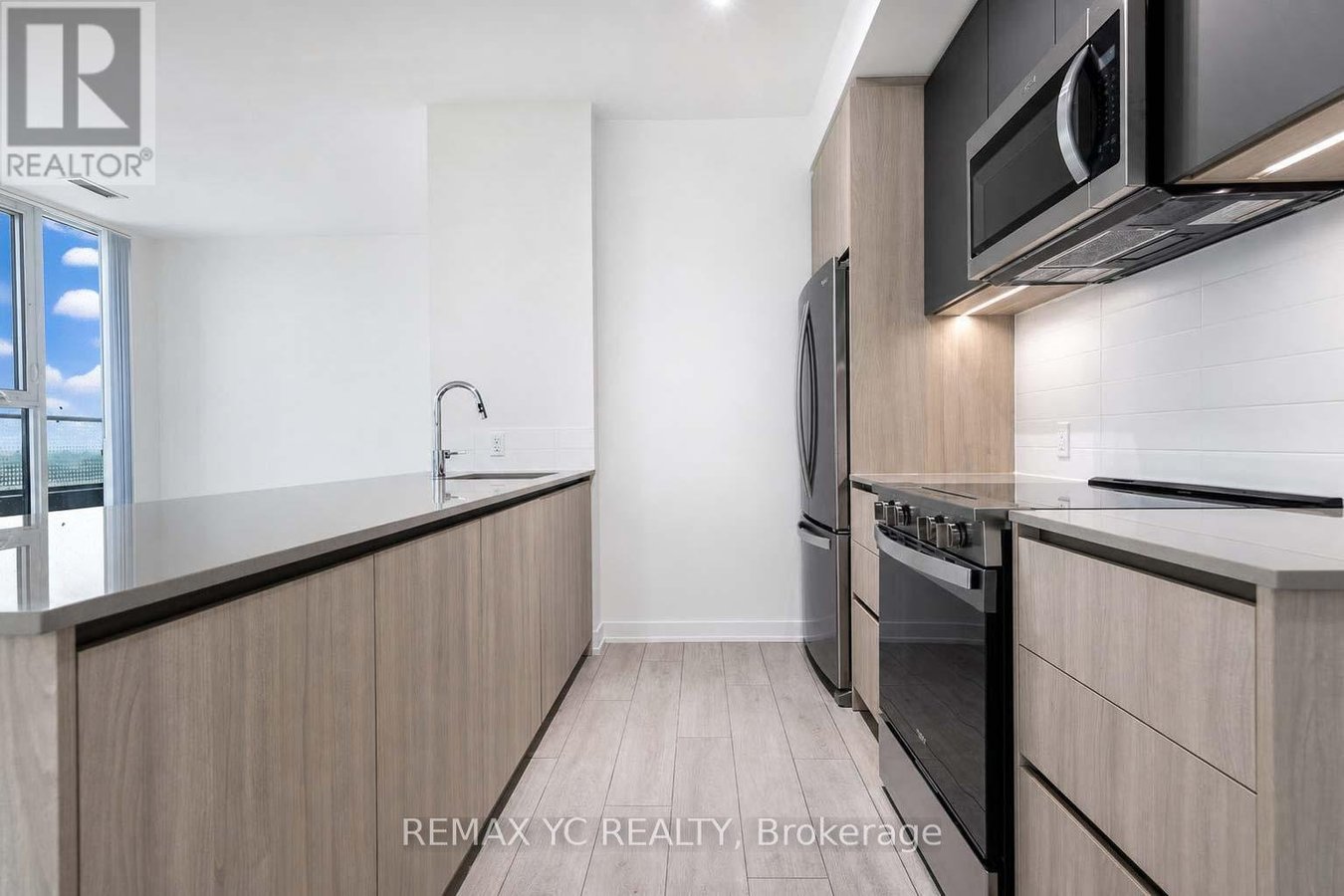1022 - 5858 YONGE STREET - Photo 10