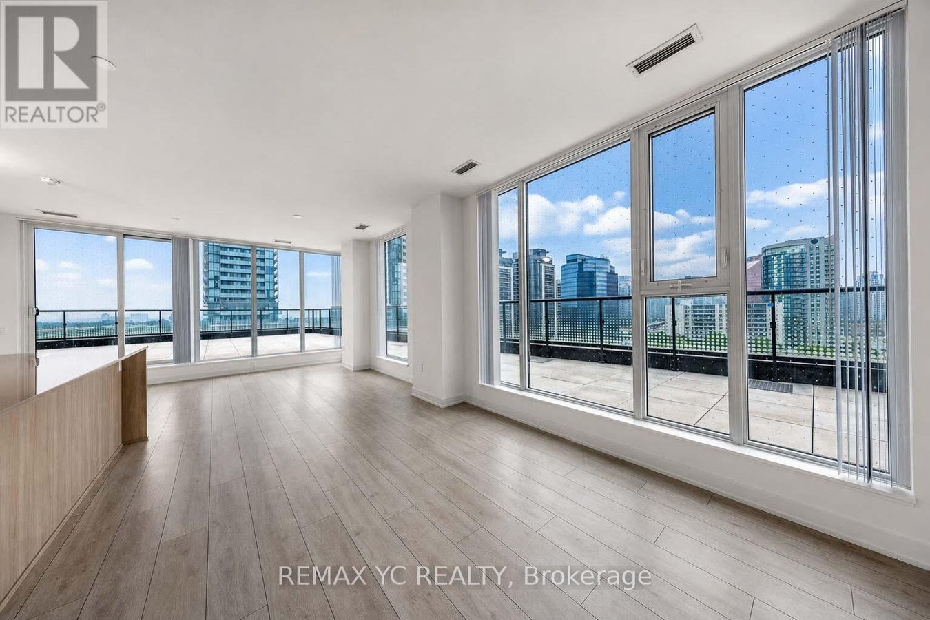1022 - 5858 YONGE STREET - Photo 15