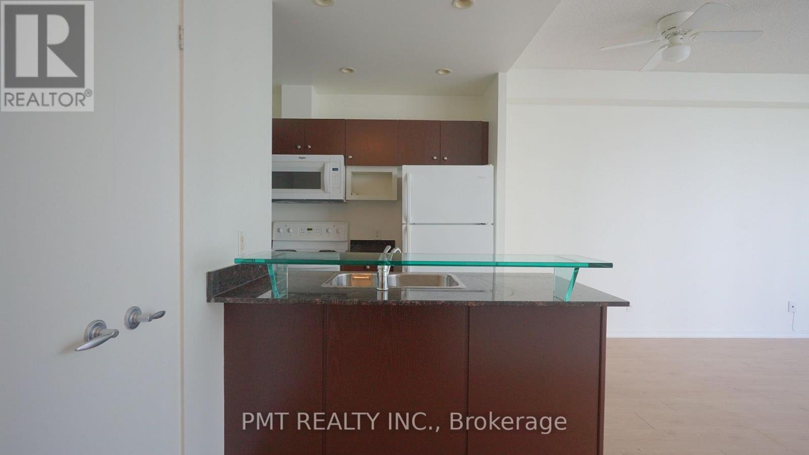 2401 - 208 QUEENS QUAY W - Photo 3