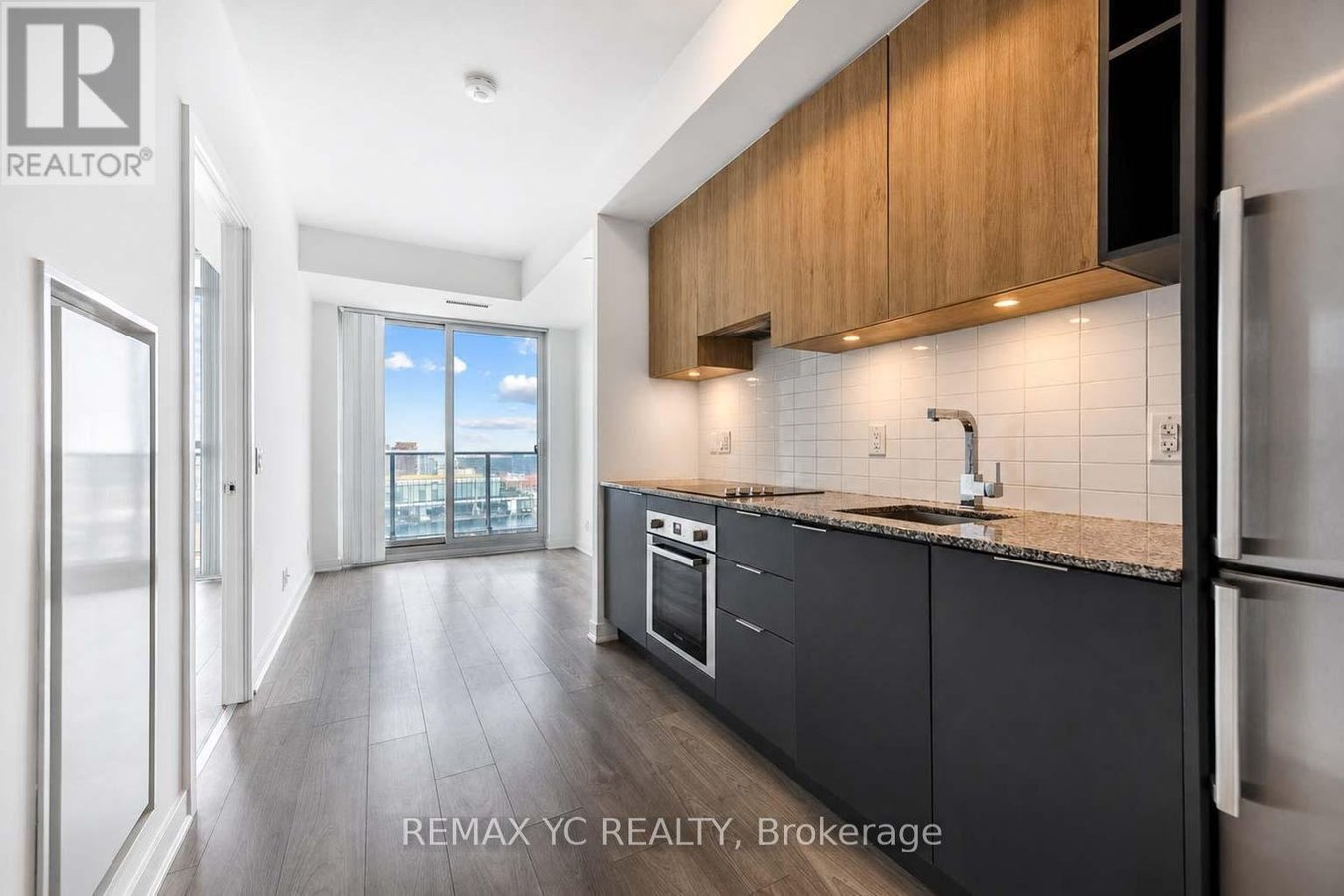 1710 - 120 PARLIAMENT STREET - Photo 2
