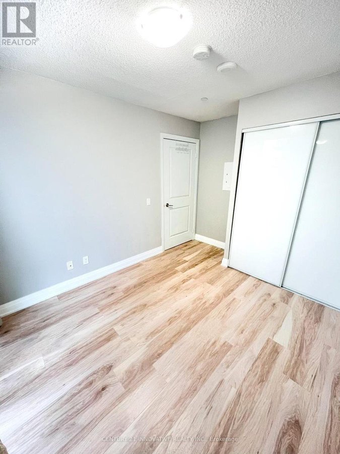 1602 - 30 MEADOWGLEN PLACE - Photo 11