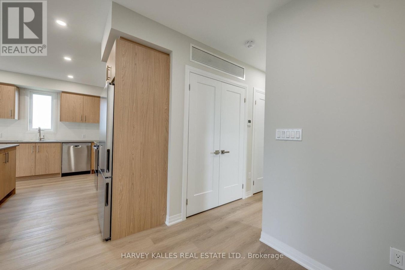 2 - 165 SPALDING ROAD - Photo 5