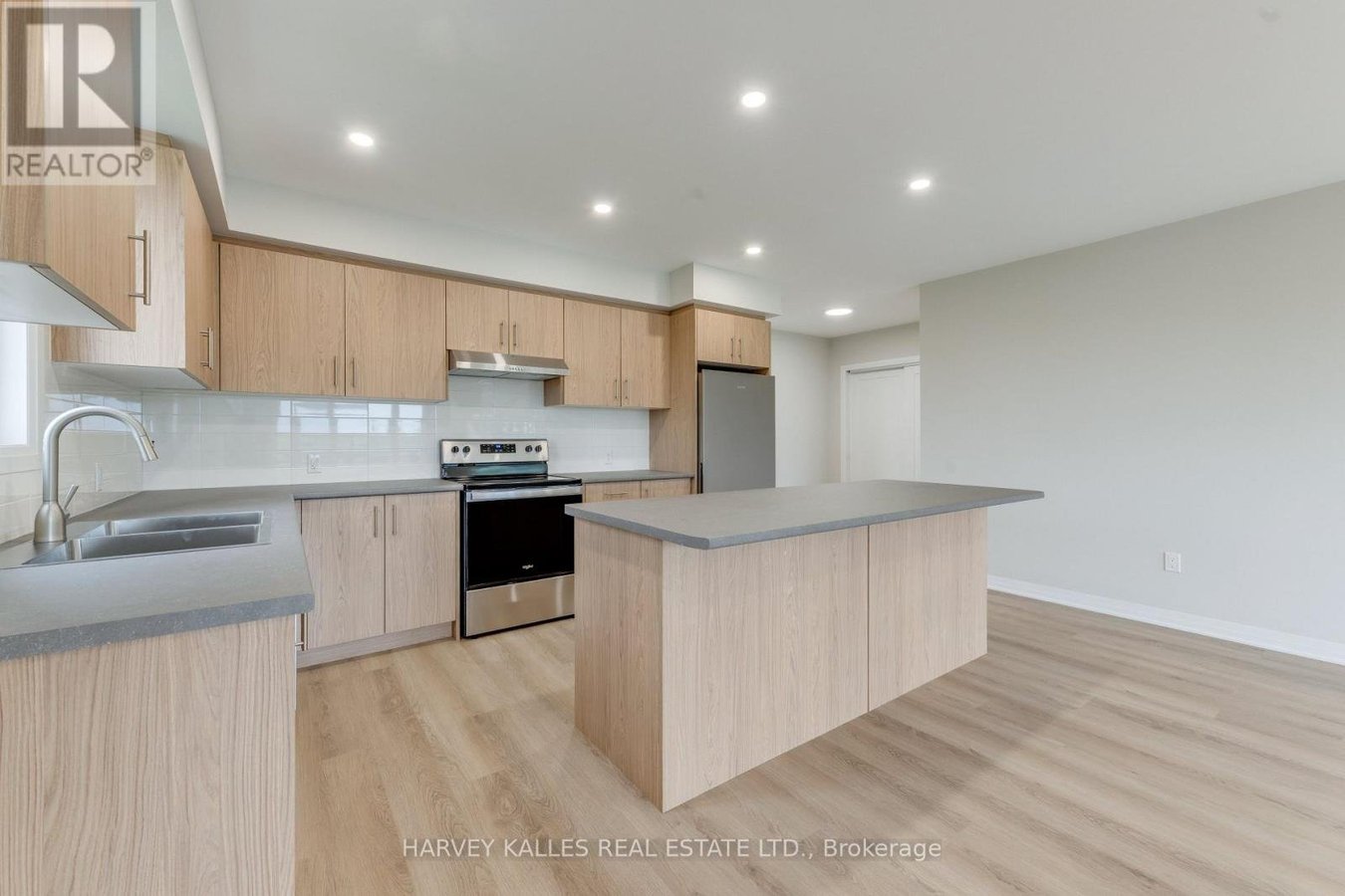 2 - 165 SPALDING ROAD - Photo 8