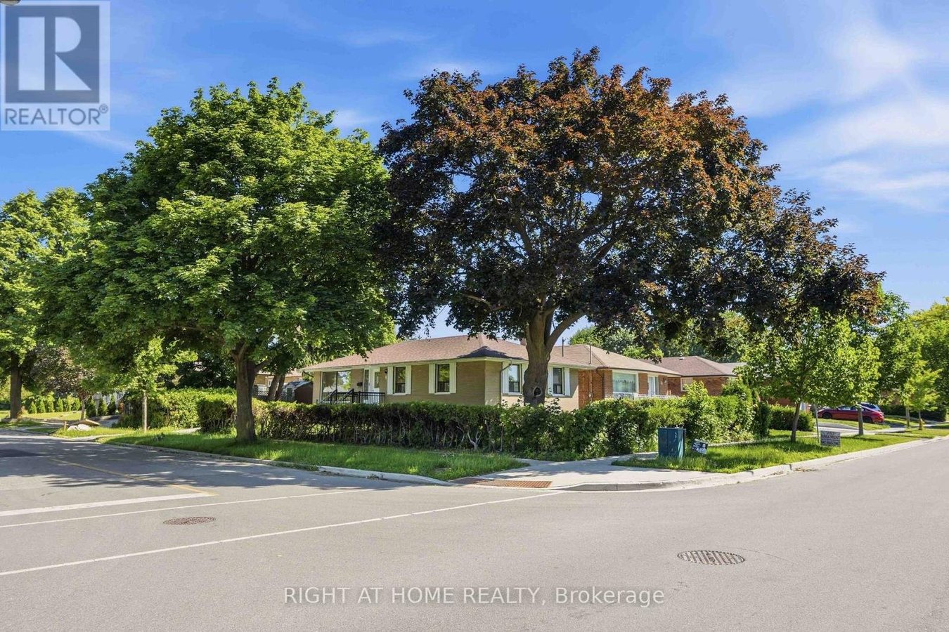 1 MOZART AVENUE - Photo 1