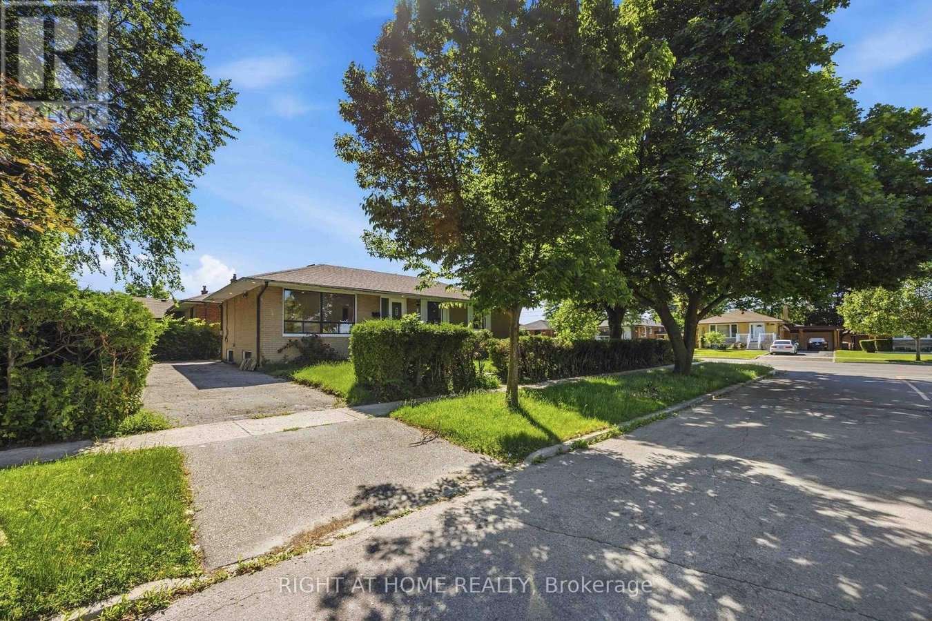 1 MOZART AVENUE - Photo 2
