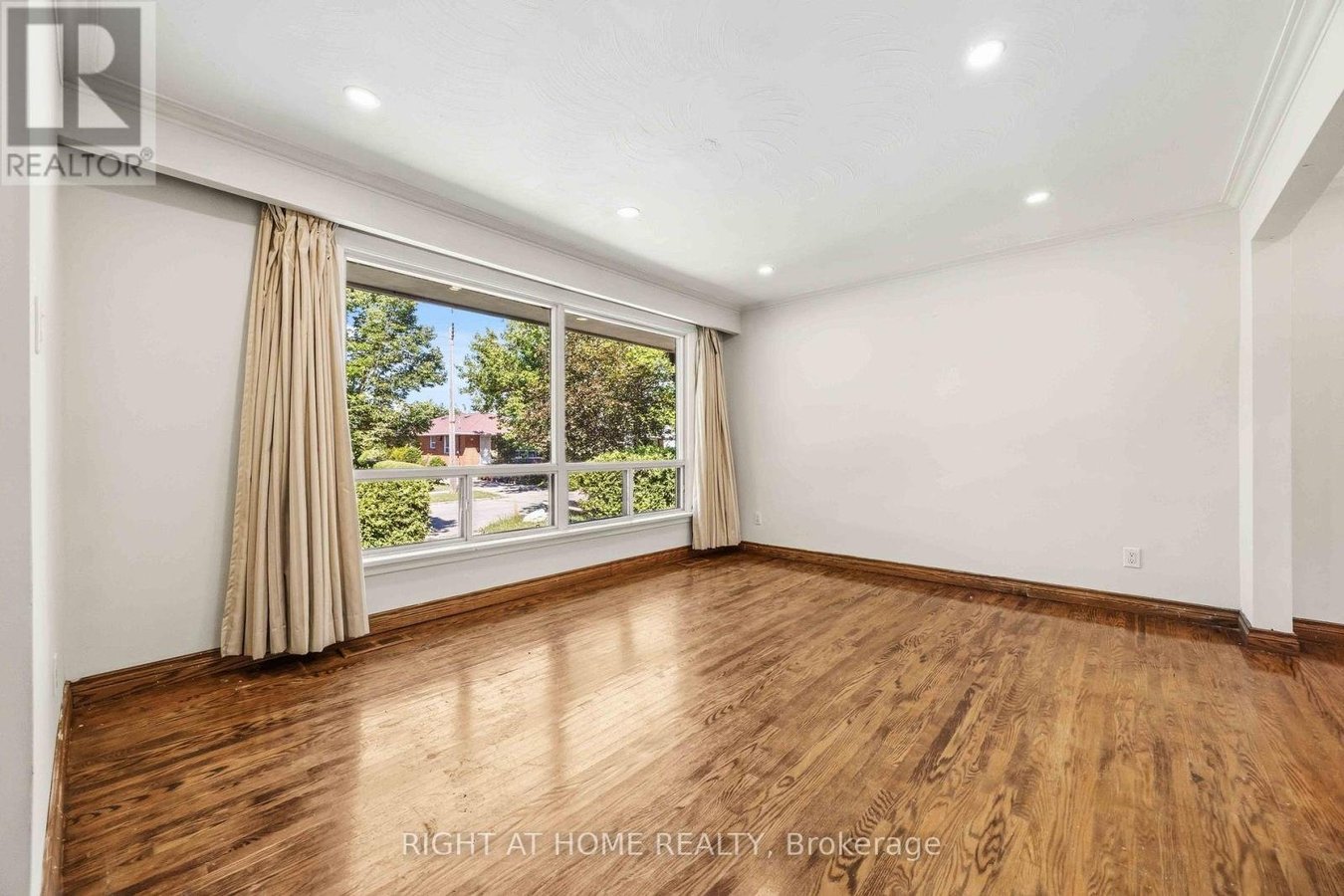 1 MOZART AVENUE - Photo 6