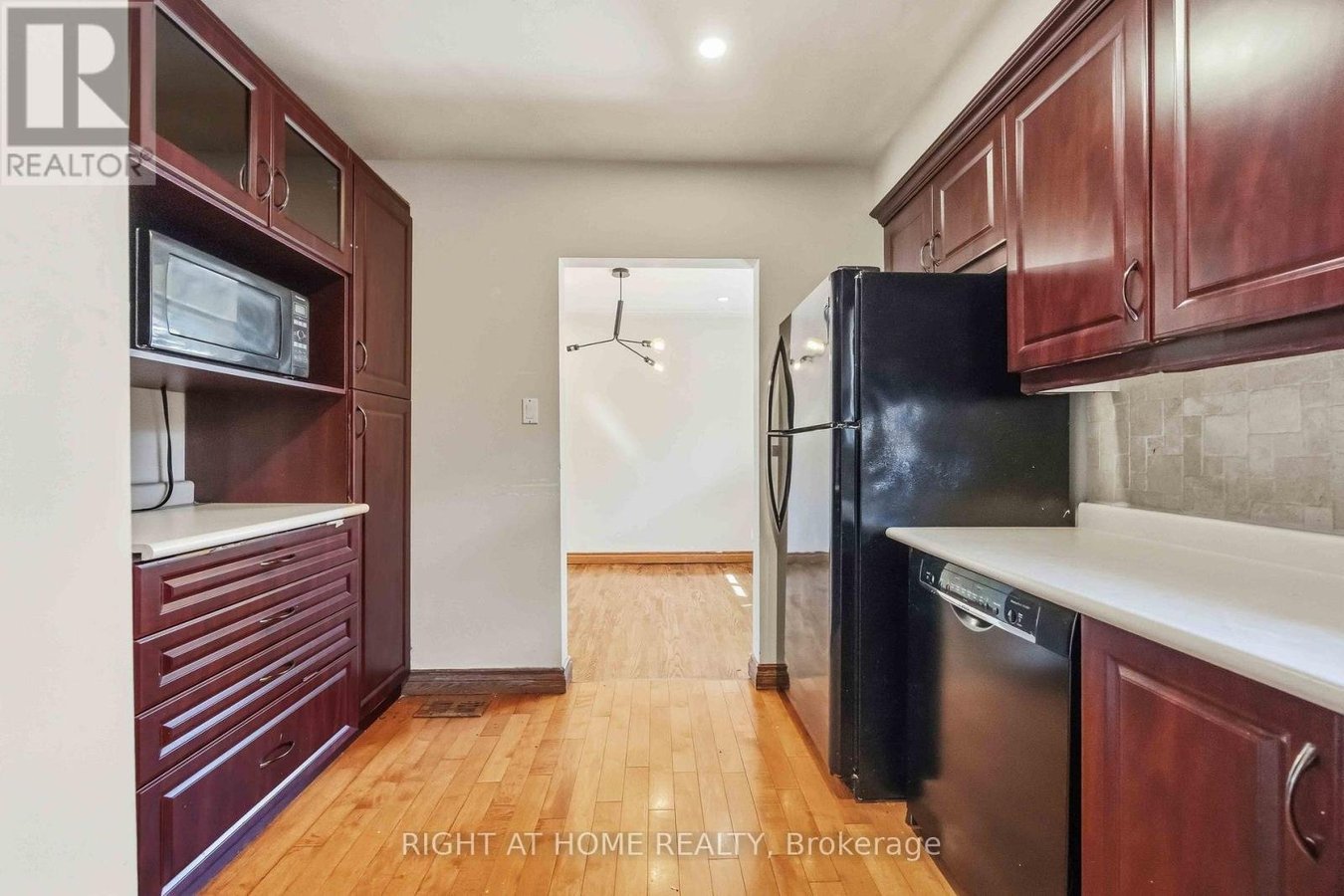 1 MOZART AVENUE - Photo 18
