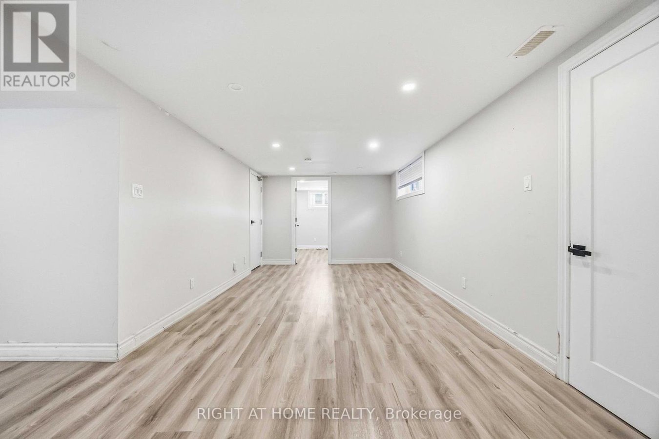 1 MOZART AVENUE - Photo 27